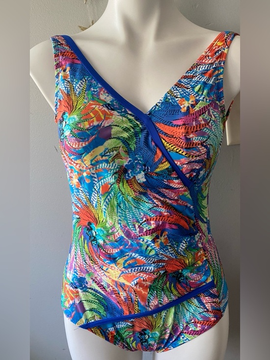 Tara Grinna Other - Tara Grinna Vibrant Tropical Print One-Piece Swimsuit NWOT